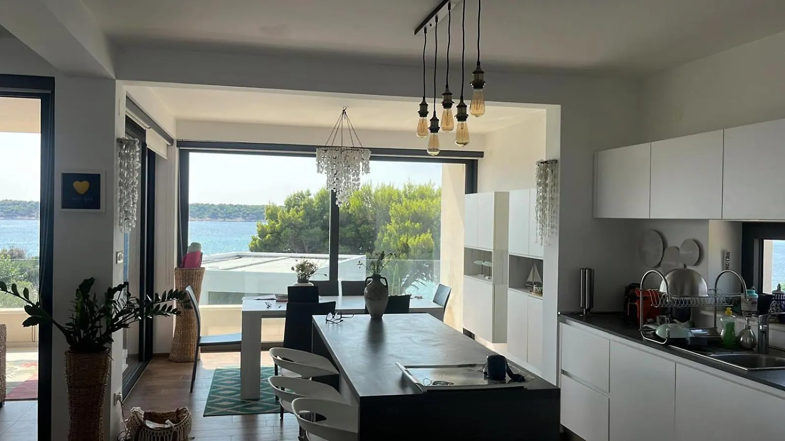 Luxury Apartment Eszter Barbat na Rabu Croatia