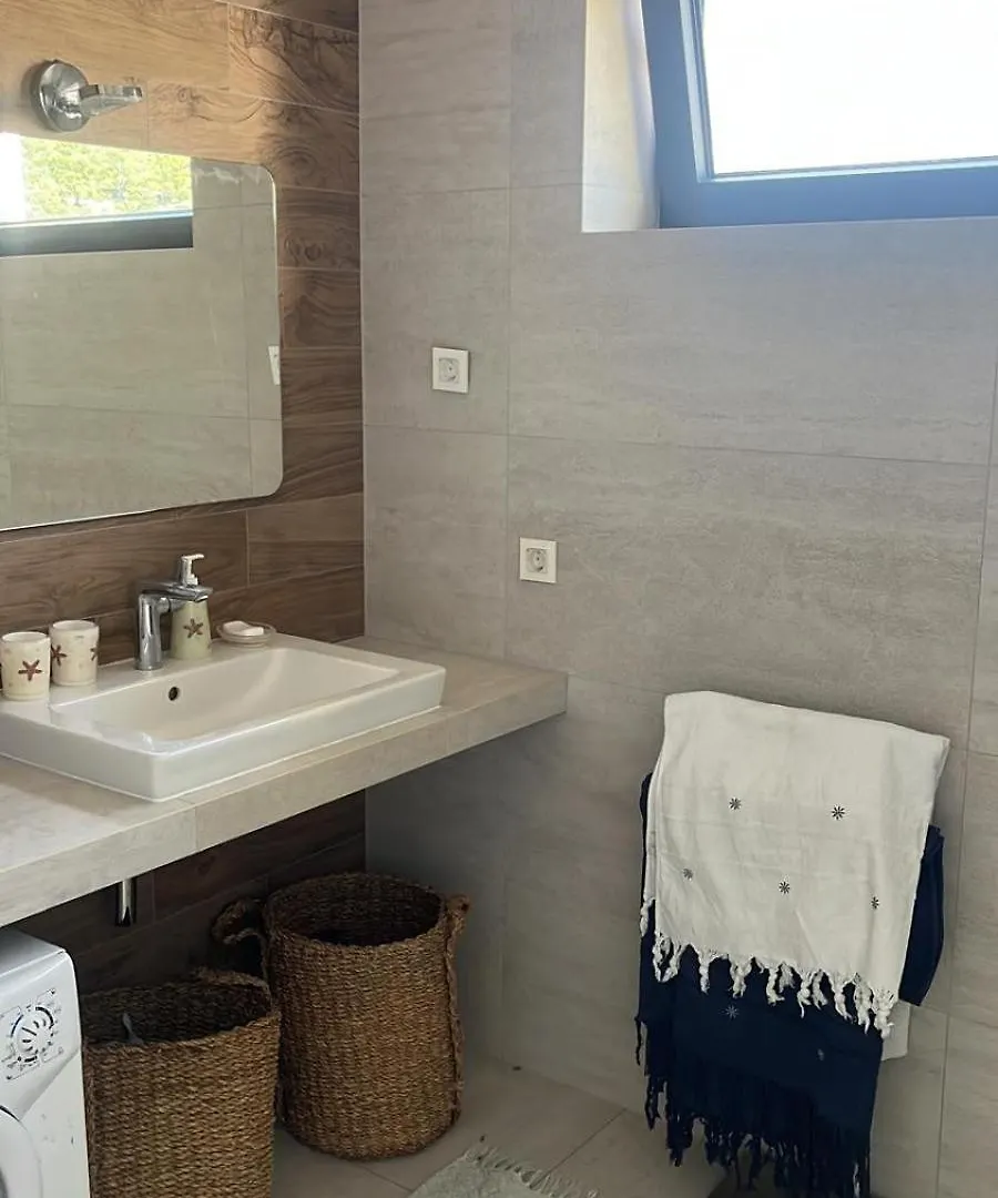 Luxury Apartment Eszter Barbat na Rabu 0*,  Croatia